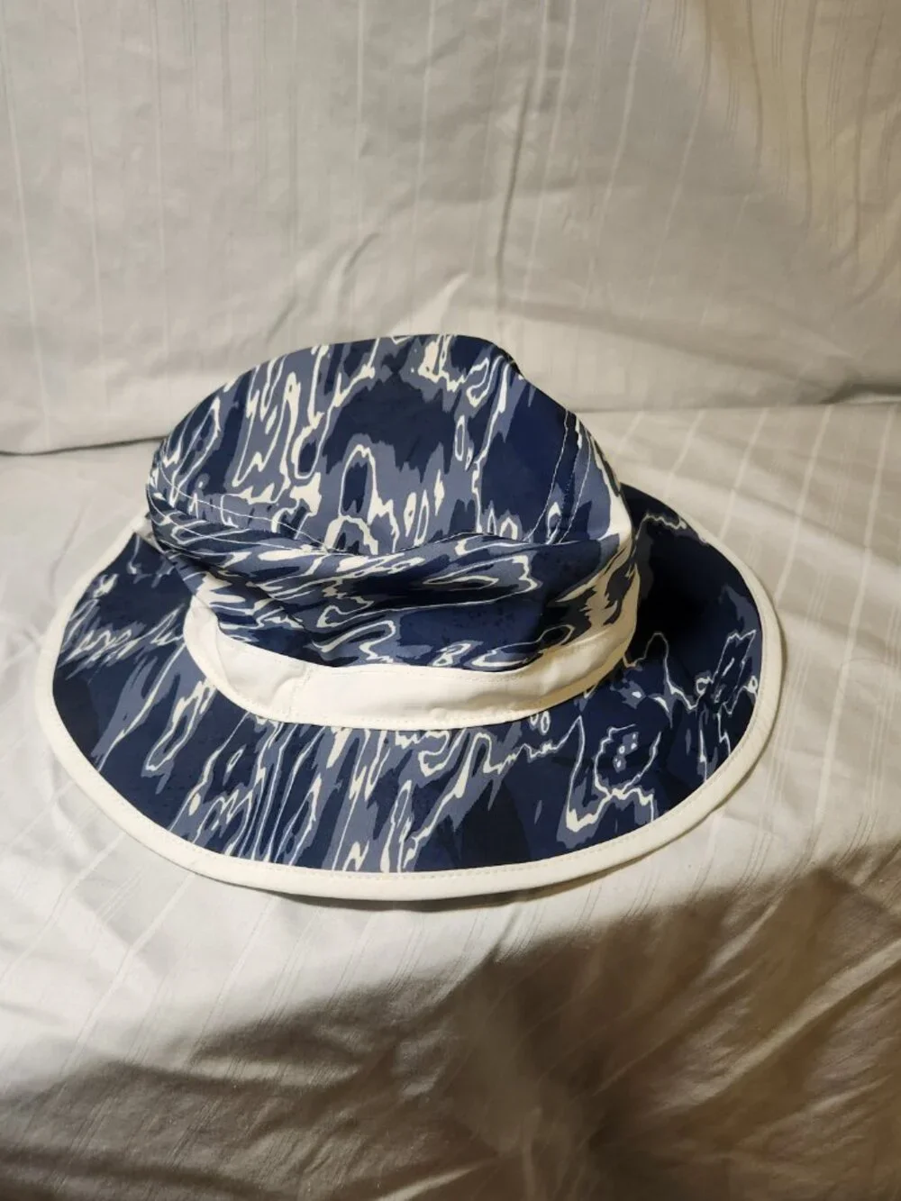 Columbia Youth Unisex PFG Booney Hat Blue White Water Camo Sun Bucket Cap O/S